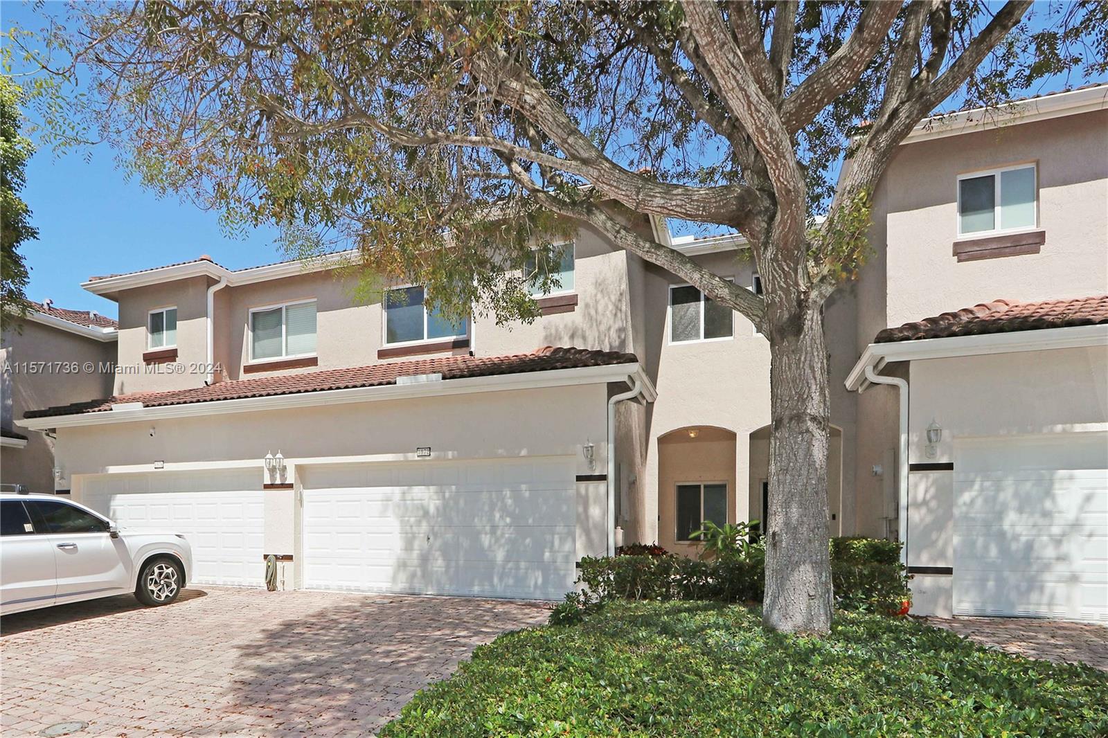 1972 SE 23rd Ave 1972, Homestead, Florida 33035, 3 Bedrooms Bedrooms, ,2 BathroomsBathrooms,Residentiallease,For Rent,1972 SE 23rd Ave 1972,A11571736
