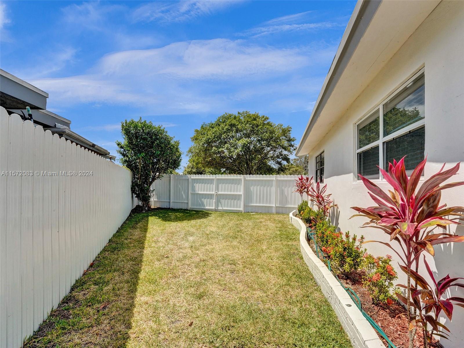 1161 NW 15th St, Fort Lauderdale, Florida 33311, 3 Bedrooms Bedrooms, ,2 BathroomsBathrooms,Residential,For Sale,1161 NW 15th St,A11572083