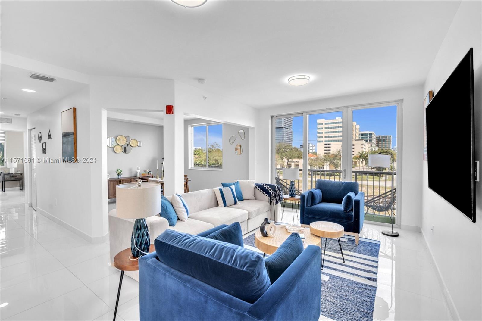 2651 NE 212th Ter 307, Aventura, Florida 33180, 2 Bedrooms Bedrooms, ,2 BathroomsBathrooms,Residentiallease,For Rent,2651 NE 212th Ter 307,A11571881