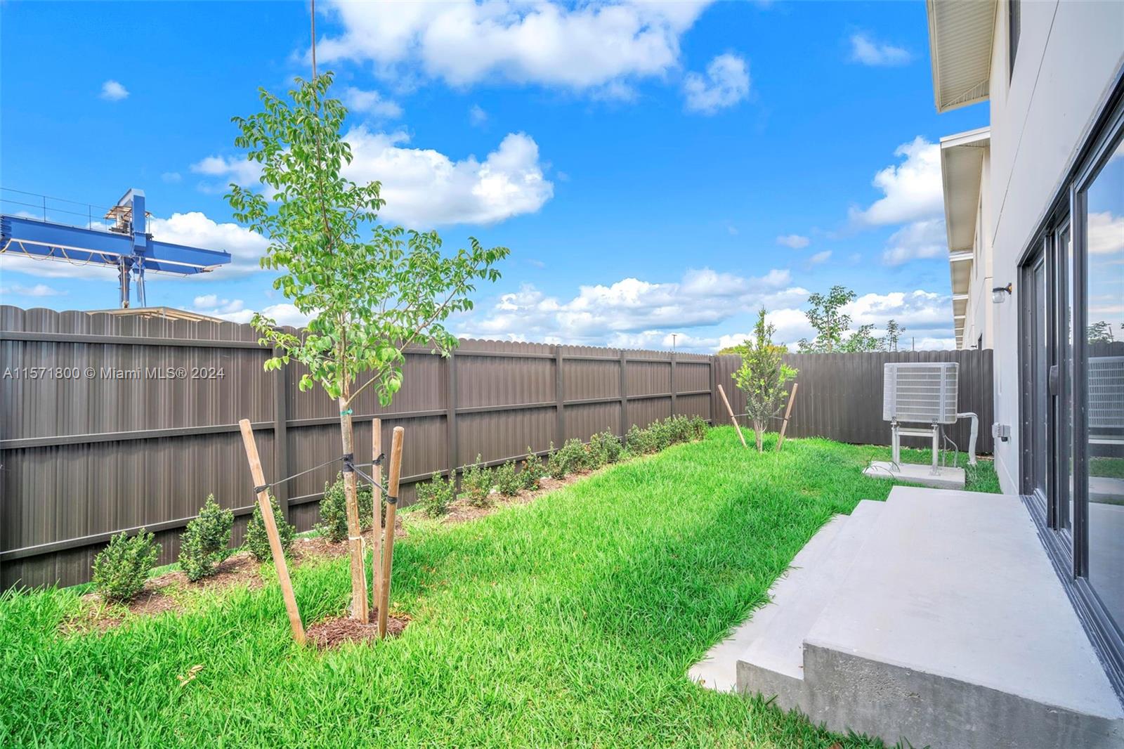 245 NW 13 Place 245, Homestead, Florida 33034, 5 Bedrooms Bedrooms, ,4 BathroomsBathrooms,Residentiallease,For Rent,245 NW 13 Place 245,A11571800
