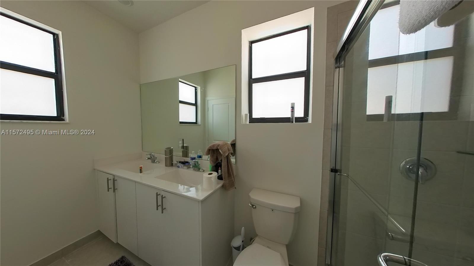 11721 SW 245th Ter, Homestead, Florida 33032, 3 Bedrooms Bedrooms, ,3 BathroomsBathrooms,Residentiallease,For Rent,11721 SW 245th Ter,A11572495