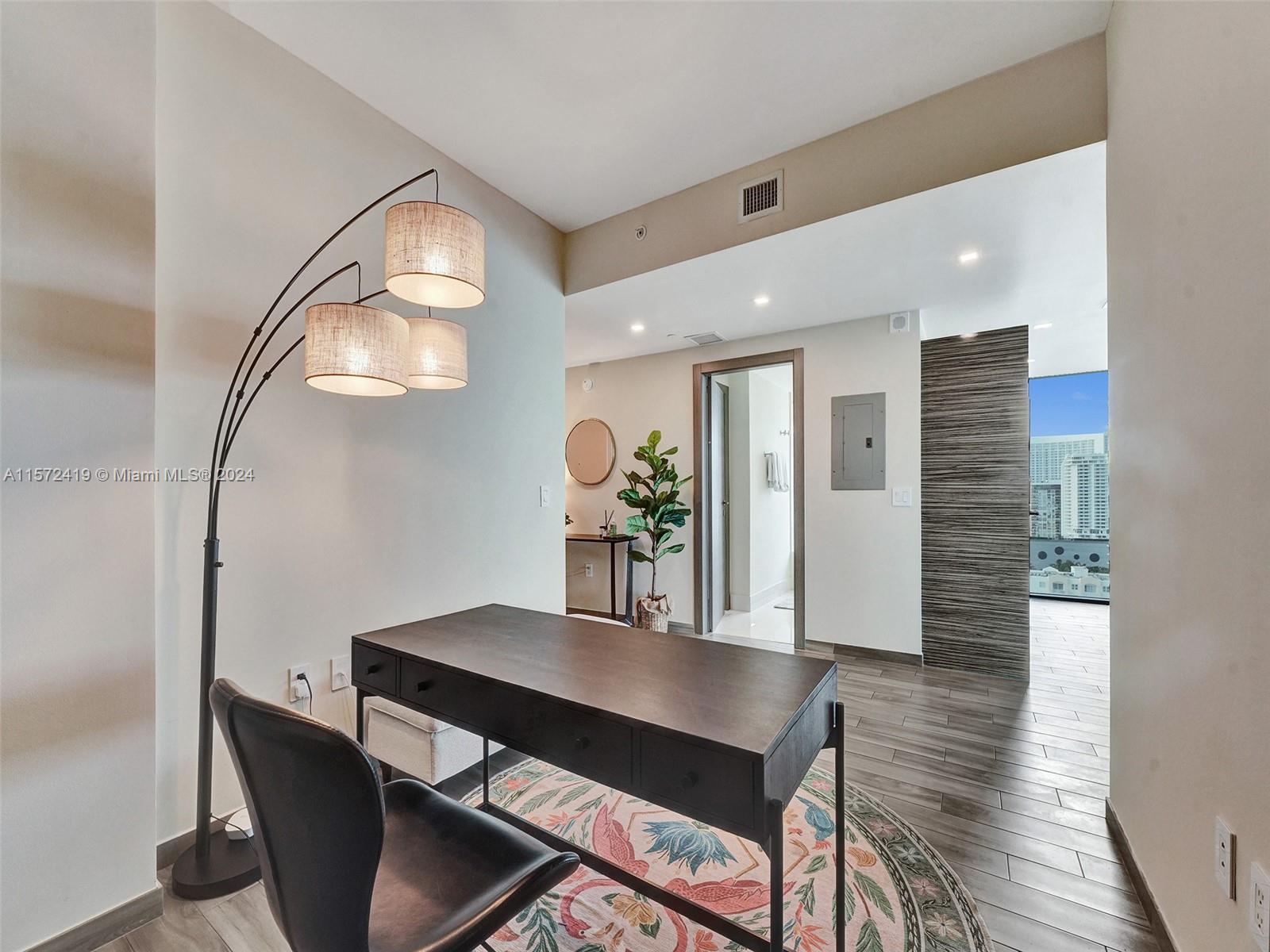 460 NE 28th St 1701, Miami, Florida 33137, 2 Bedrooms Bedrooms, ,2 BathroomsBathrooms,Residentiallease,For Rent,460 NE 28th St 1701,A11572419