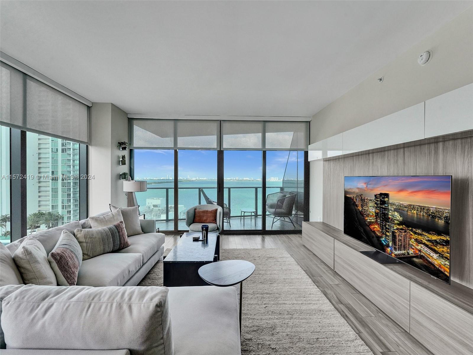 460 NE 28th St 1701, Miami, Florida 33137, 2 Bedrooms Bedrooms, ,2 BathroomsBathrooms,Residentiallease,For Rent,460 NE 28th St 1701,A11572419