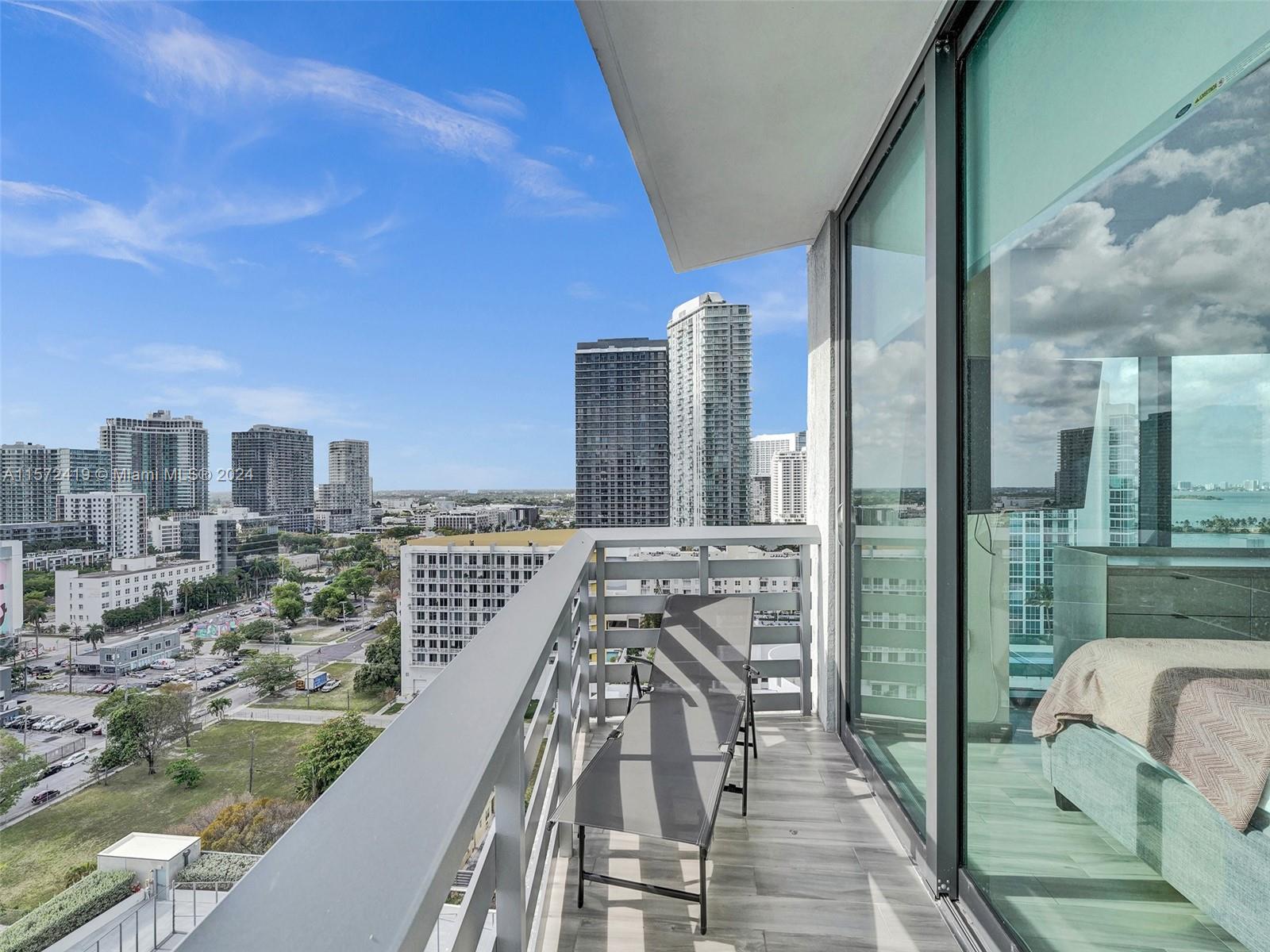460 NE 28th St 1701, Miami, Florida 33137, 2 Bedrooms Bedrooms, ,2 BathroomsBathrooms,Residentiallease,For Rent,460 NE 28th St 1701,A11572419