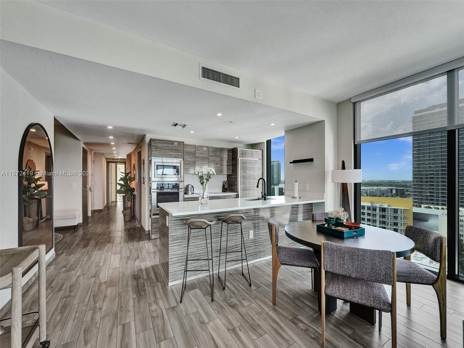 460 NE 28th St 1701, Miami, Florida 33137, 2 Bedrooms Bedrooms, ,2 BathroomsBathrooms,Residentiallease,For Rent,460 NE 28th St 1701,A11572419