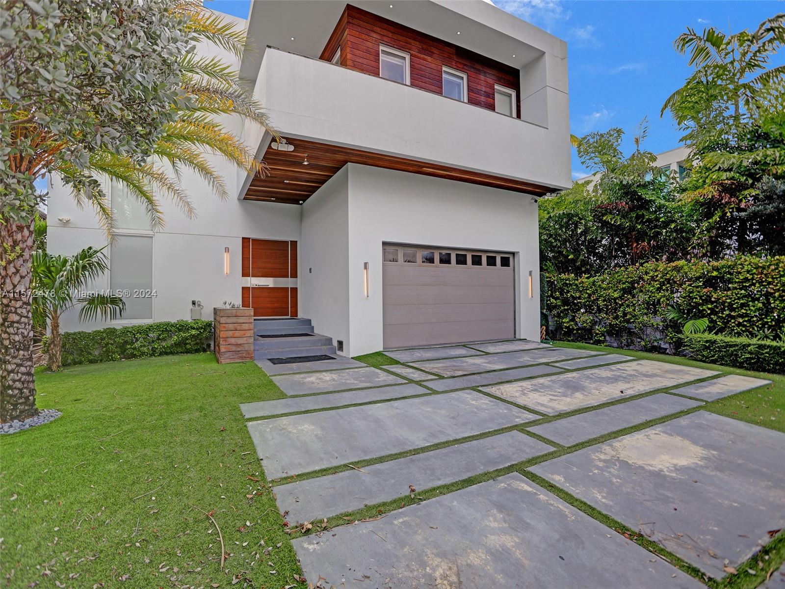 274 Atlantic Ave 274, Sunny Isles Beach, Florida 33160, 5 Bedrooms Bedrooms, ,5 BathroomsBathrooms,Residentiallease,For Rent,274 Atlantic Ave 274,A11572478