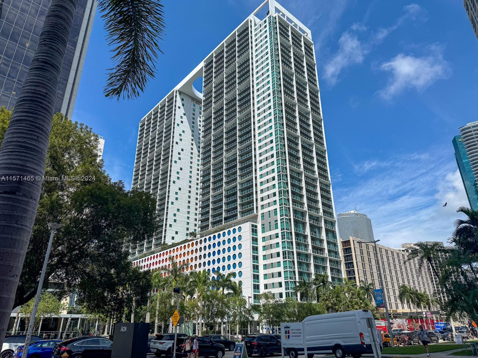 500  Brickell Ave #1407 For Sale A11571465, FL