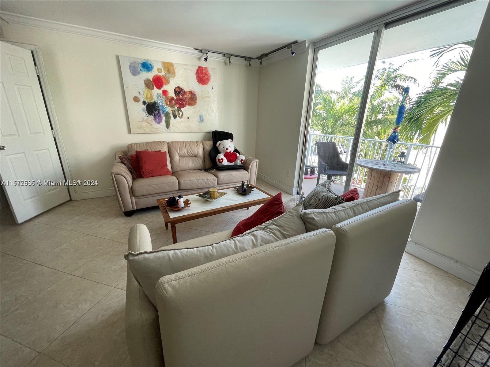 1801 S Treasure Dr 322, North Bay Village, Florida 33141, 3 Bedrooms Bedrooms, ,2 BathroomsBathrooms,Residentiallease,For Rent,1801 S Treasure Dr 322,A11572535