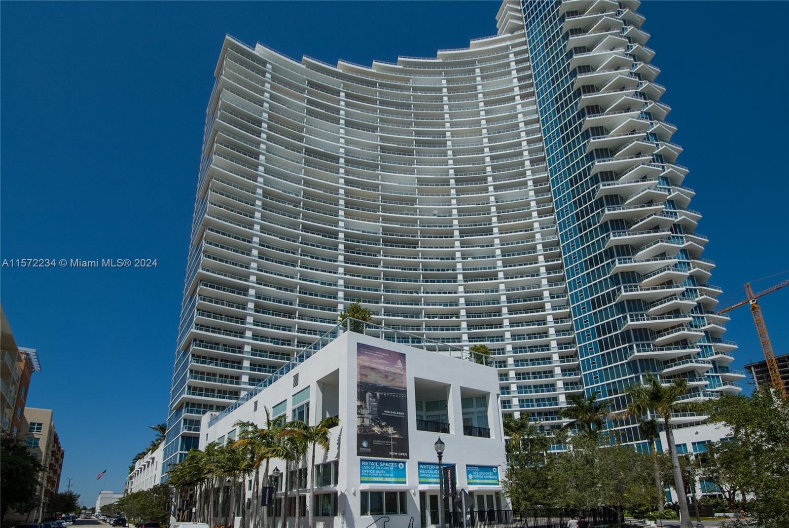 2020 N Bayshore Dr PH3906, Miami, Florida 33137, 5 Bedrooms Bedrooms, ,5 BathroomsBathrooms,Residentiallease,For Rent,2020 N Bayshore Dr PH3906,A11572234