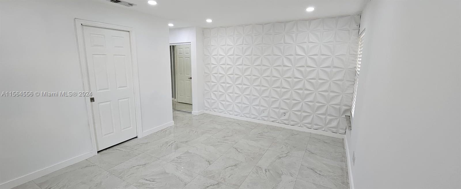 5020 Sheridan St 2, Hollywood, Florida 33021, 3 Bedrooms Bedrooms, ,2 BathroomsBathrooms,Residential,For Sale,5020 Sheridan St 2,A11564556