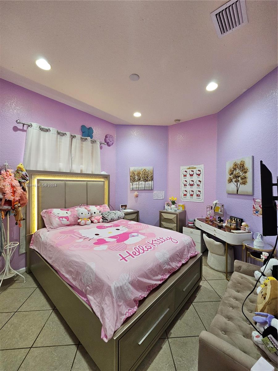2242 Portofino Ave, Homestead, Florida 33033, 3 Bedrooms Bedrooms, ,2 BathroomsBathrooms,Residentiallease,For Rent,2242 Portofino Ave,A11571898