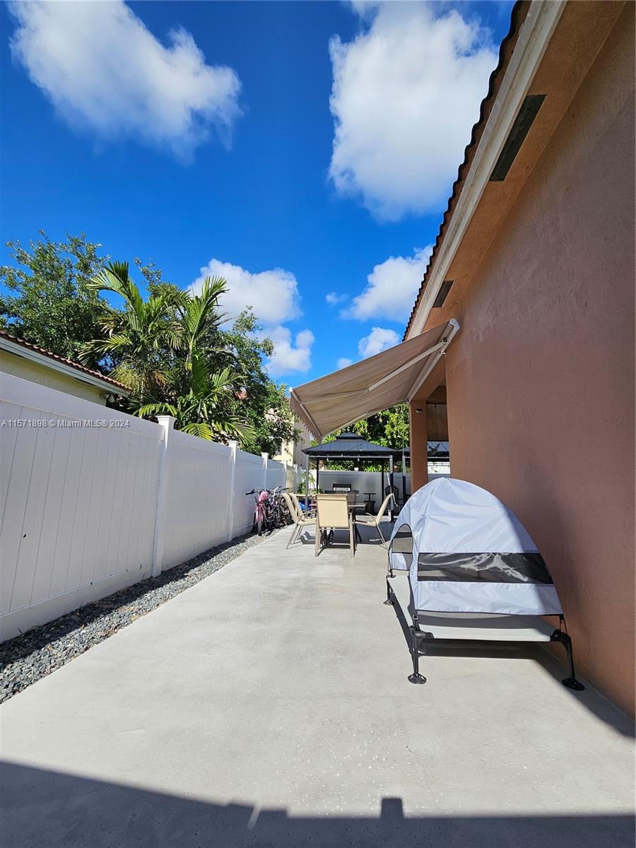 2242 Portofino Ave, Homestead, Florida 33033, 3 Bedrooms Bedrooms, ,2 BathroomsBathrooms,Residentiallease,For Rent,2242 Portofino Ave,A11571898