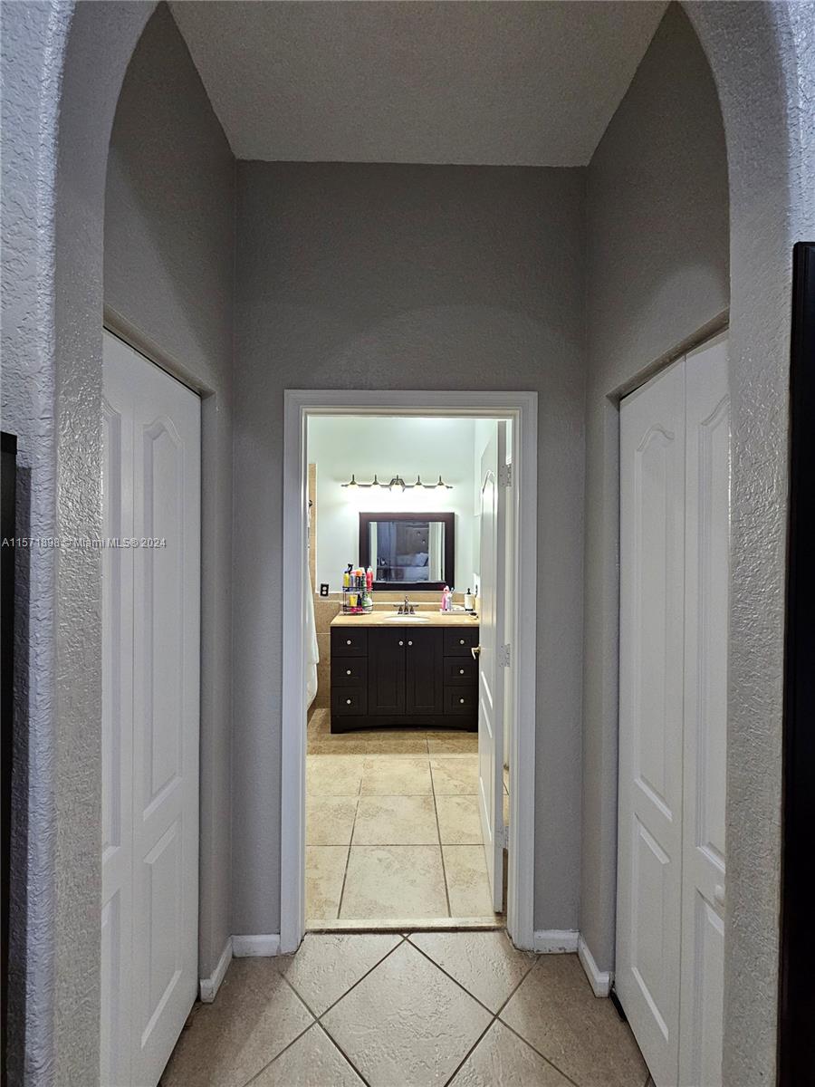 2242 Portofino Ave, Homestead, Florida 33033, 3 Bedrooms Bedrooms, ,2 BathroomsBathrooms,Residentiallease,For Rent,2242 Portofino Ave,A11571898