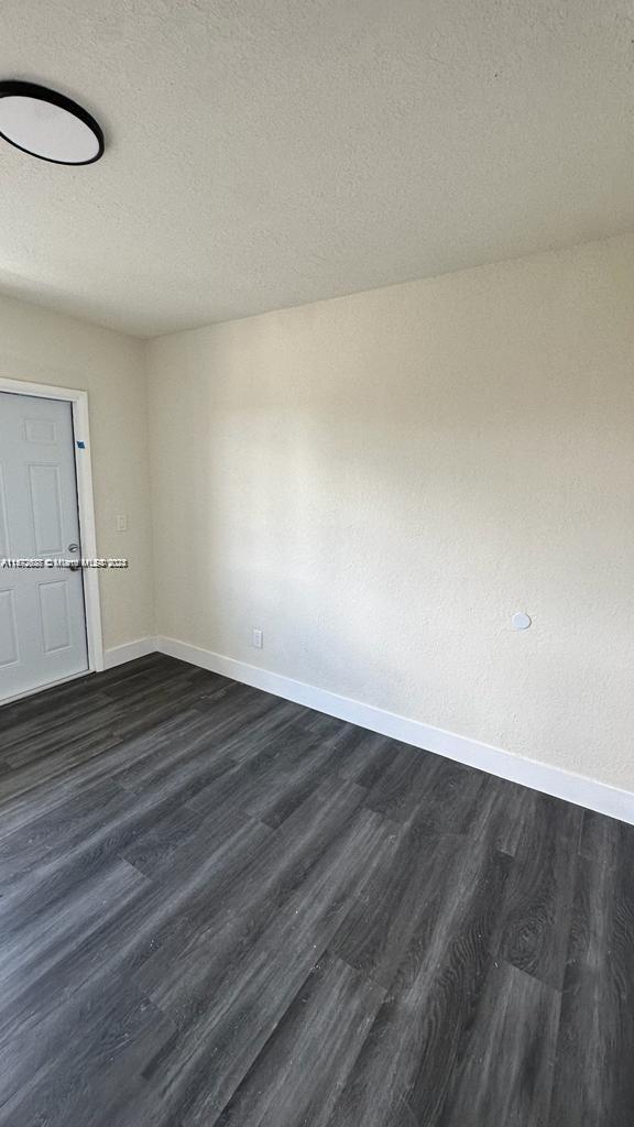 1430 NW 2nd Ave 3, Florida City, Florida 33034, 2 Bedrooms Bedrooms, ,1 BathroomBathrooms,Residentiallease,For Rent,1430 NW 2nd Ave 3,A11572627