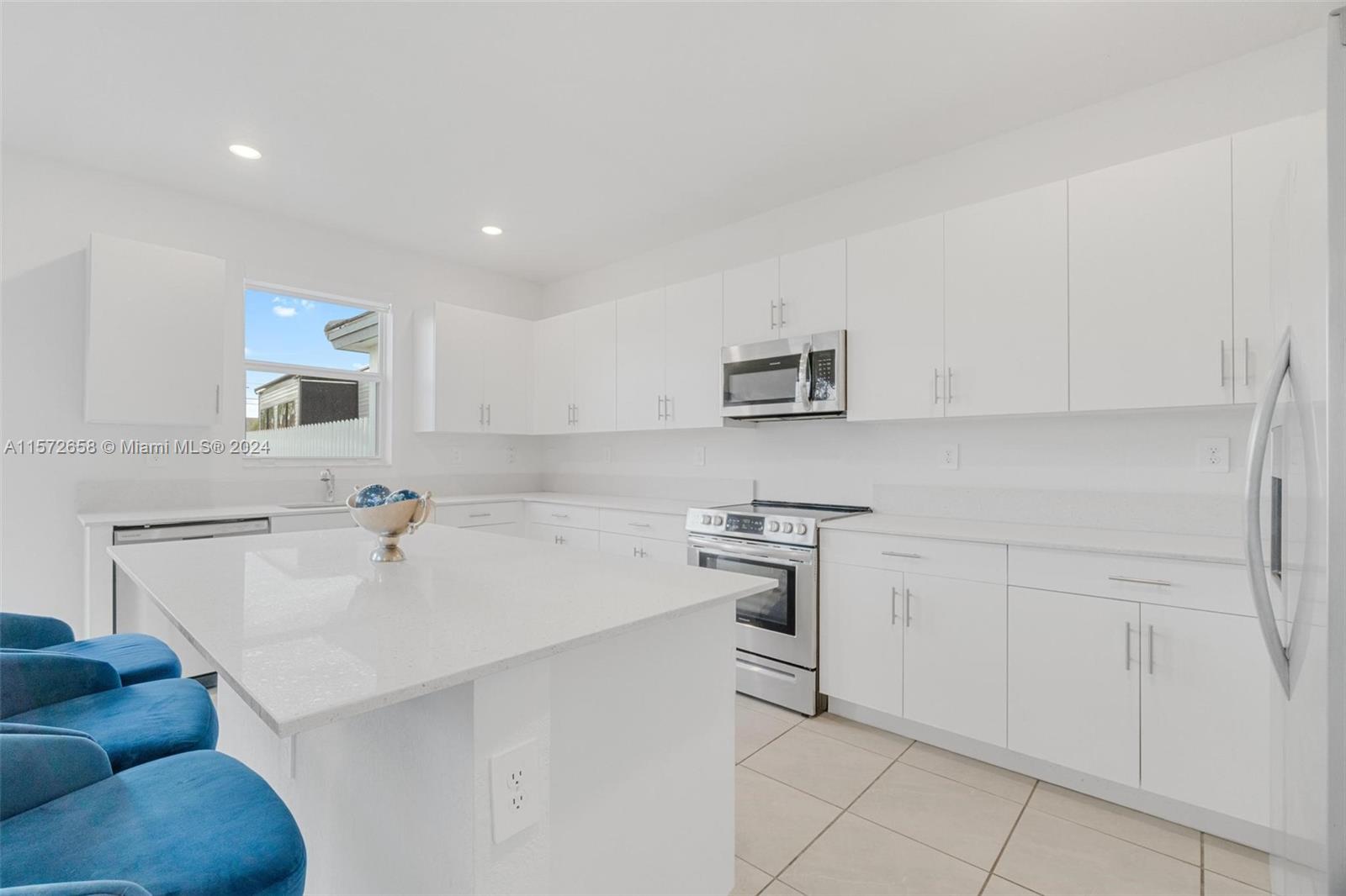 21025 SW 127th Ct, Miami, Florida 33177, 5 Bedrooms Bedrooms, ,3 BathroomsBathrooms,Residential,For Sale,21025 SW 127th Ct,A11572658