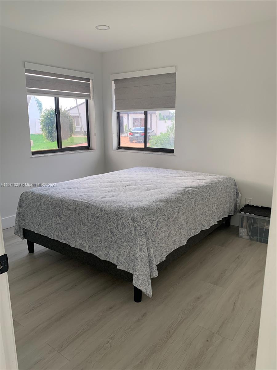 1270 SW 109th Ave, Pembroke Pines, Florida 33025, 2 Bedrooms Bedrooms, ,2 BathroomsBathrooms,Residential,For Sale,1270 SW 109th Ave,A11571389