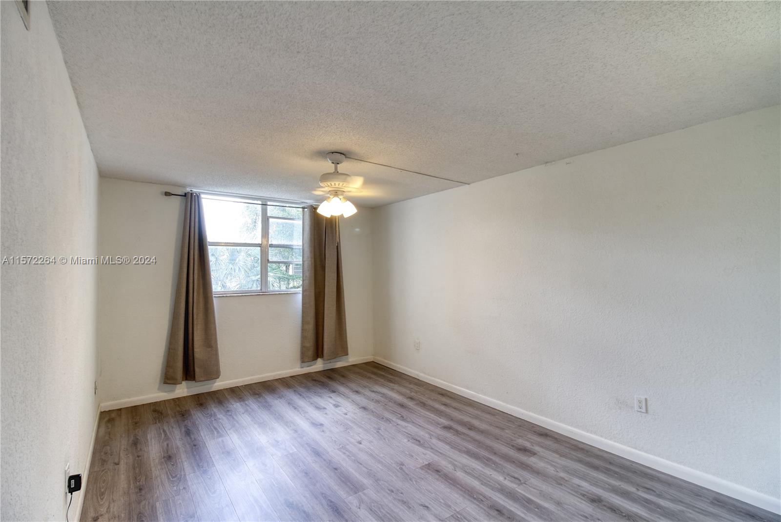 9301 Lime Bay Blvd 312, Tamarac, Florida 33321, 2 Bedrooms Bedrooms, ,2 BathroomsBathrooms,Residentiallease,For Rent,9301 Lime Bay Blvd 312,A11572264