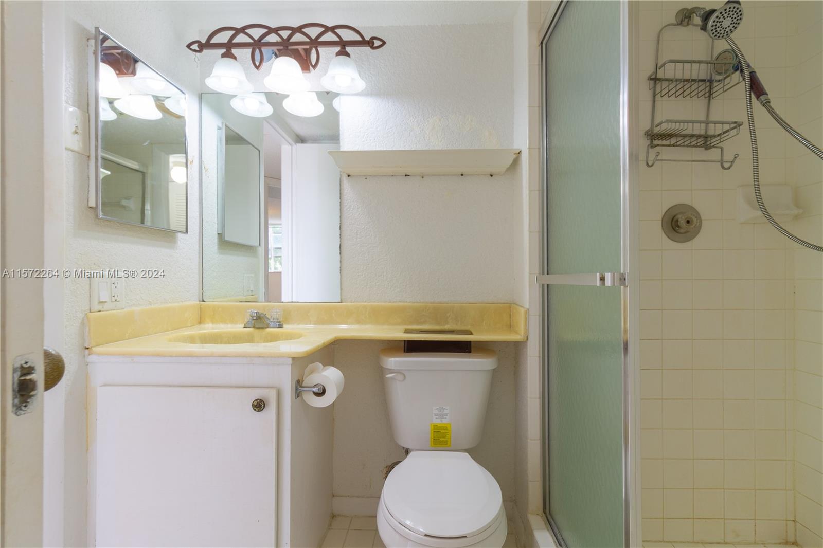 9301 Lime Bay Blvd 312, Tamarac, Florida 33321, 2 Bedrooms Bedrooms, ,2 BathroomsBathrooms,Residentiallease,For Rent,9301 Lime Bay Blvd 312,A11572264