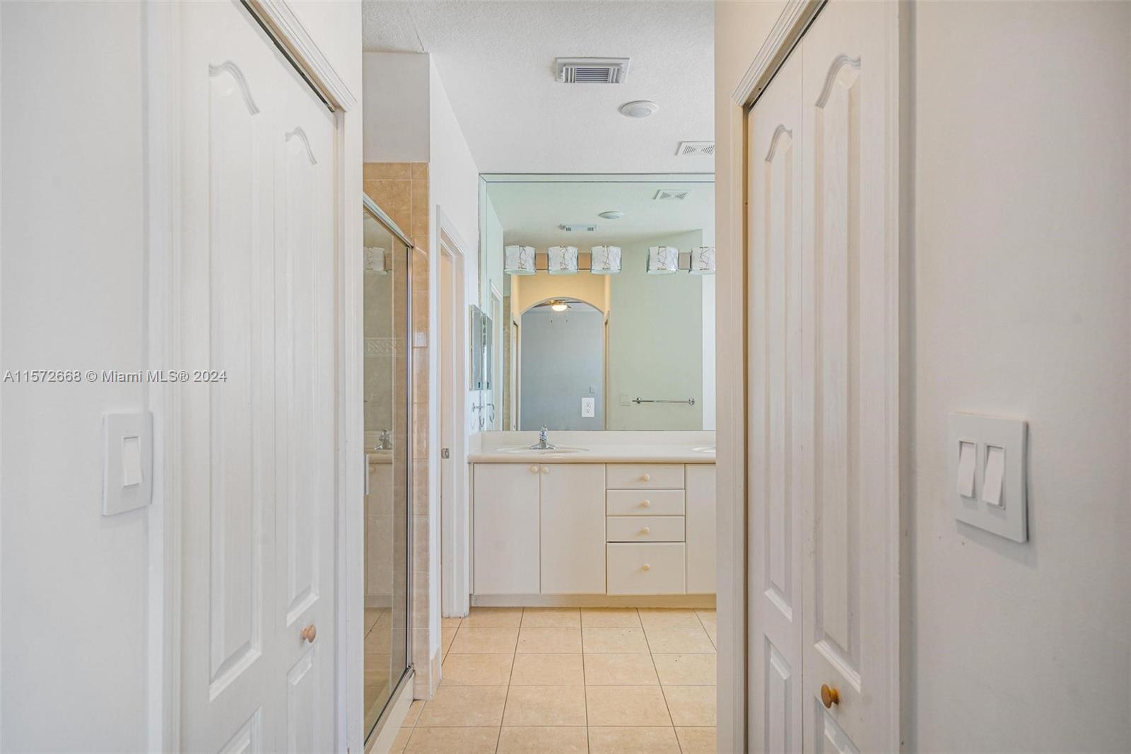 15373 SW 12th Ter, Miami, Florida 33194, 4 Bedrooms Bedrooms, ,2 BathroomsBathrooms,Residentiallease,For Rent,15373 SW 12th Ter,A11572668
