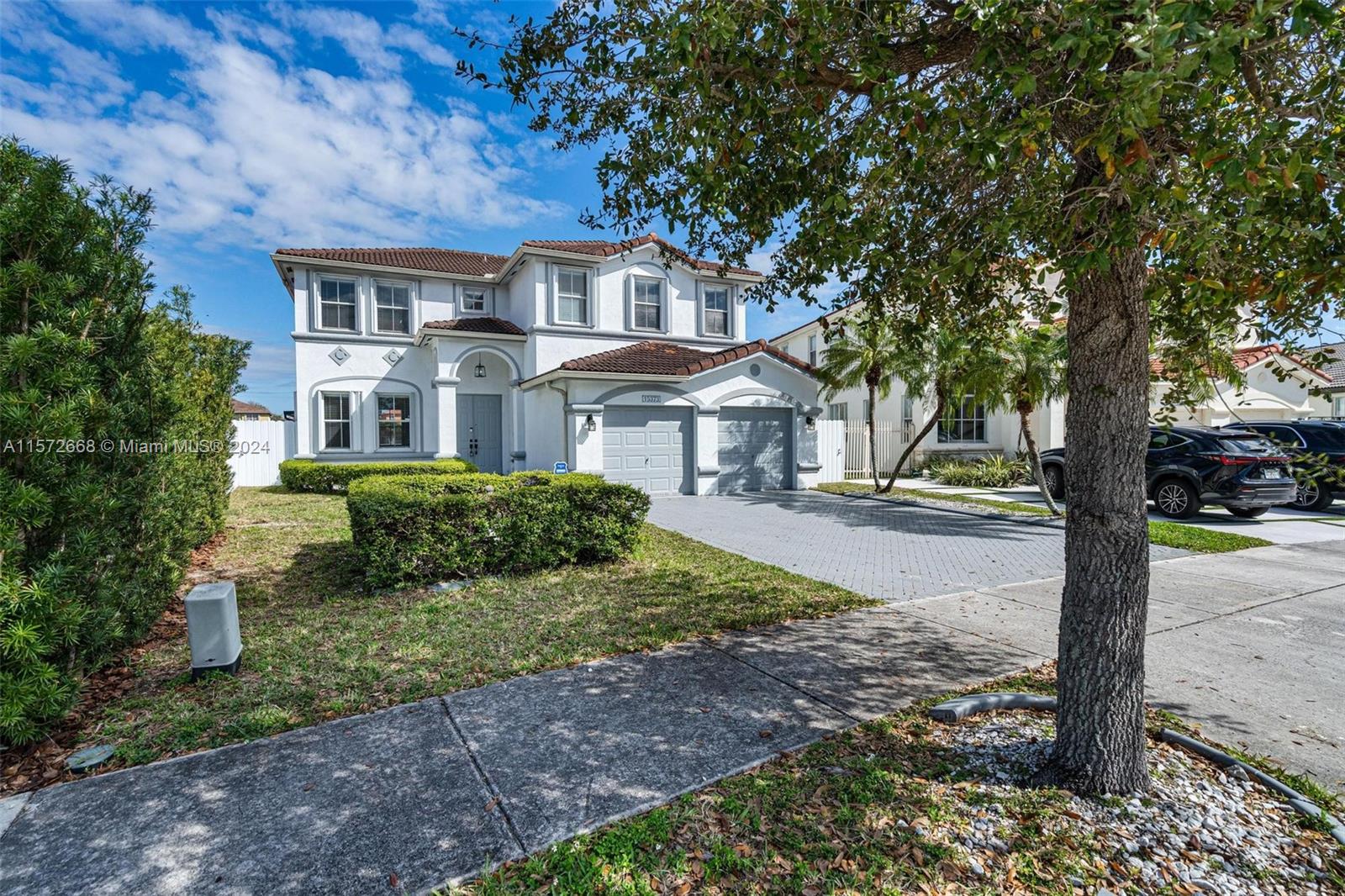15373 SW 12th Ter, Miami, Florida 33194, 4 Bedrooms Bedrooms, ,2 BathroomsBathrooms,Residentiallease,For Rent,15373 SW 12th Ter,A11572668