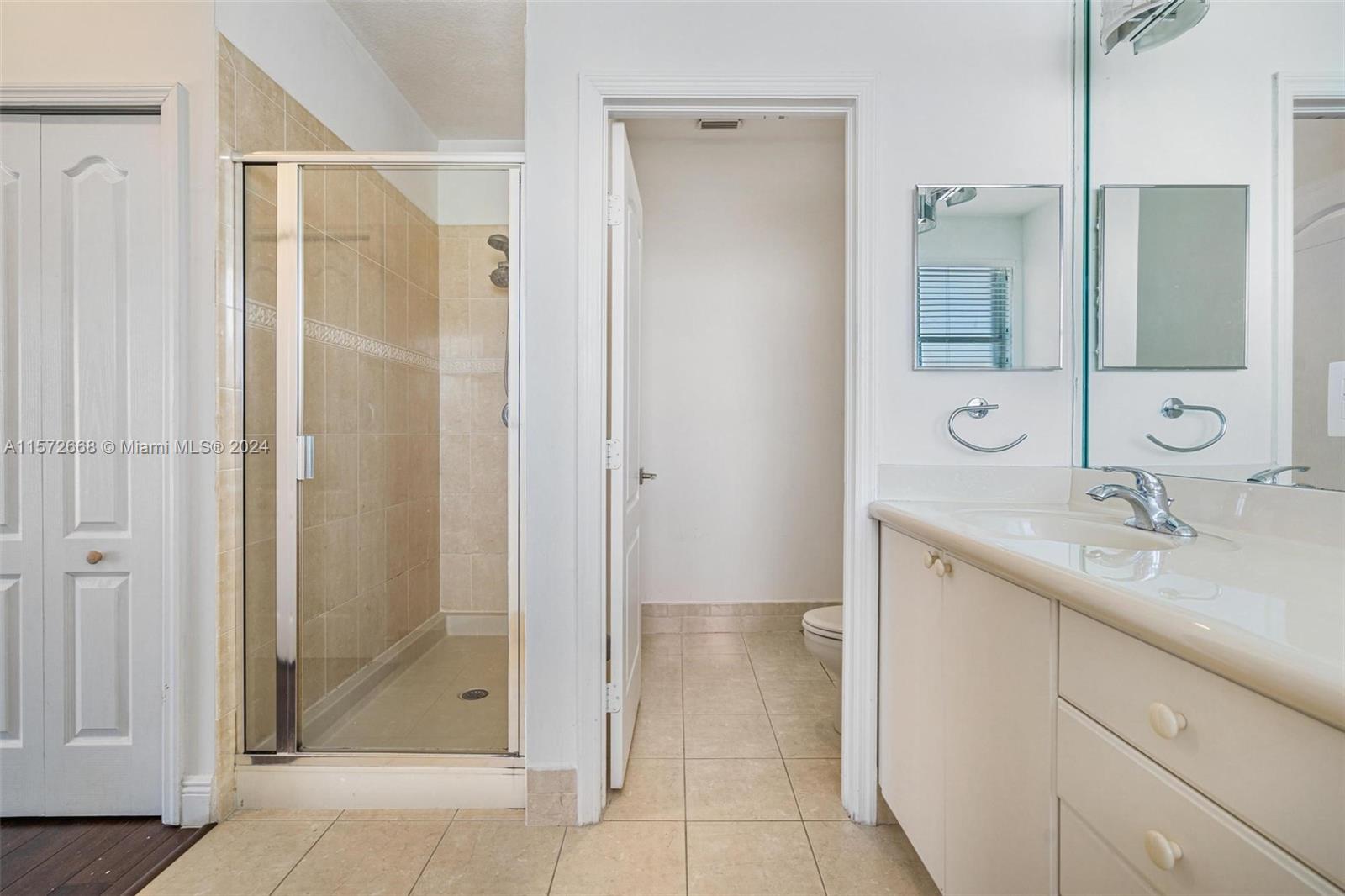 15373 SW 12th Ter, Miami, Florida 33194, 4 Bedrooms Bedrooms, ,2 BathroomsBathrooms,Residentiallease,For Rent,15373 SW 12th Ter,A11572668