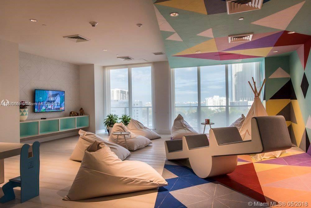 121 NE 34th St 2202, Miami, Florida 33137, 2 Bedrooms Bedrooms, ,2 BathroomsBathrooms,Residentiallease,For Rent,121 NE 34th St 2202,A11572669