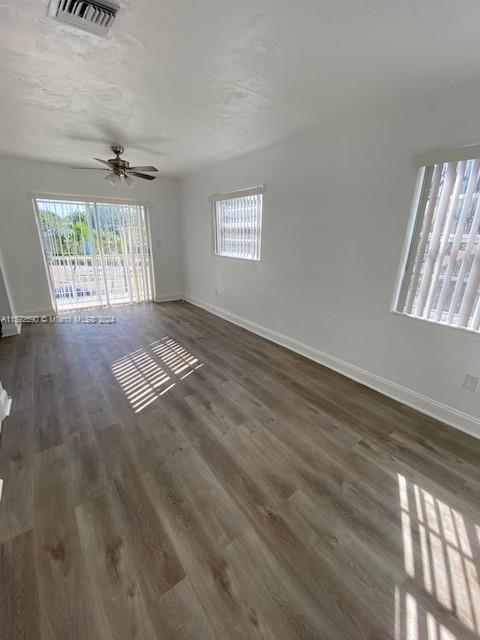 5960 NE 5th Ct 4, Miami, Florida 33137, 2 Bedrooms Bedrooms, ,2 BathroomsBathrooms,Residentiallease,For Rent,5960 NE 5th Ct 4,A11572690