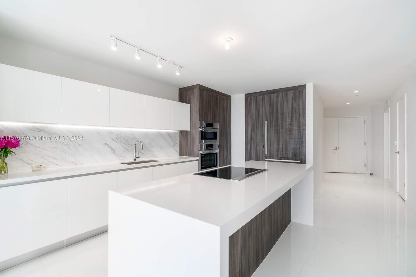 851 NE 1st Ave 3312, Miami, Florida 33132, 3 Bedrooms Bedrooms, ,4 BathroomsBathrooms,Residentiallease,For Rent,851 NE 1st Ave 3312,A11570678