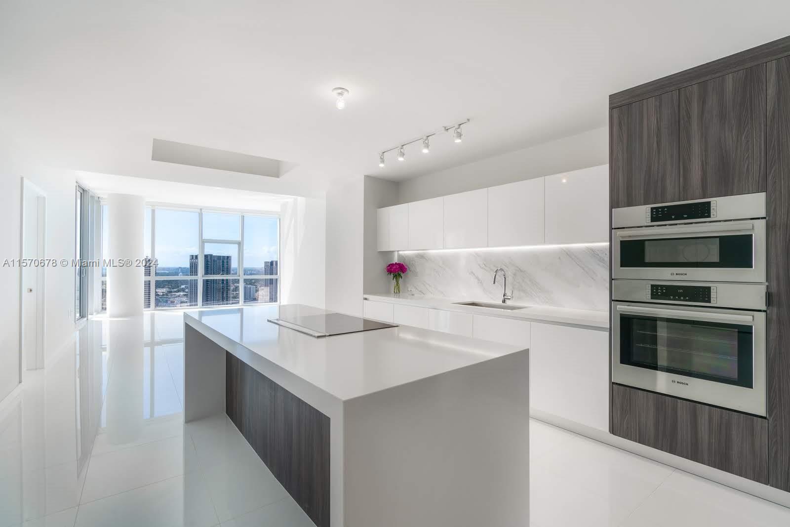 851 NE 1st Ave 3312, Miami, Florida 33132, 3 Bedrooms Bedrooms, ,4 BathroomsBathrooms,Residentiallease,For Rent,851 NE 1st Ave 3312,A11570678