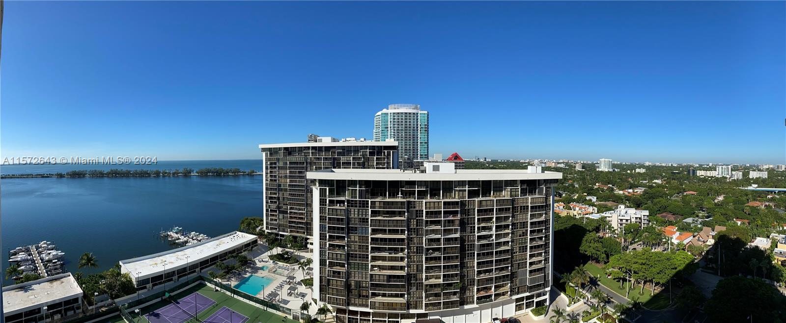DIRECT OCEAN/CITY  VIEW COMPLETELY REMODOLED  LARGE 1 DEROOM 1-1/2 BATH ON THE HEART OF BRICKELL AVE. WOOD FLOOR THRU-OUT STAINLESS STEEL APPLIANCE. SPECIOUS TERRACE. AMENITIES 24 HOUR SECURITY GARD, POOL, EXECISE ROOM, TENNIS AND SQUASH  COURT BBQ AREA, CHILDREN PLAY GROUND, MARINA IN THE COMPLEX:  AVAILABLE FOR JUNE 3, 2024.