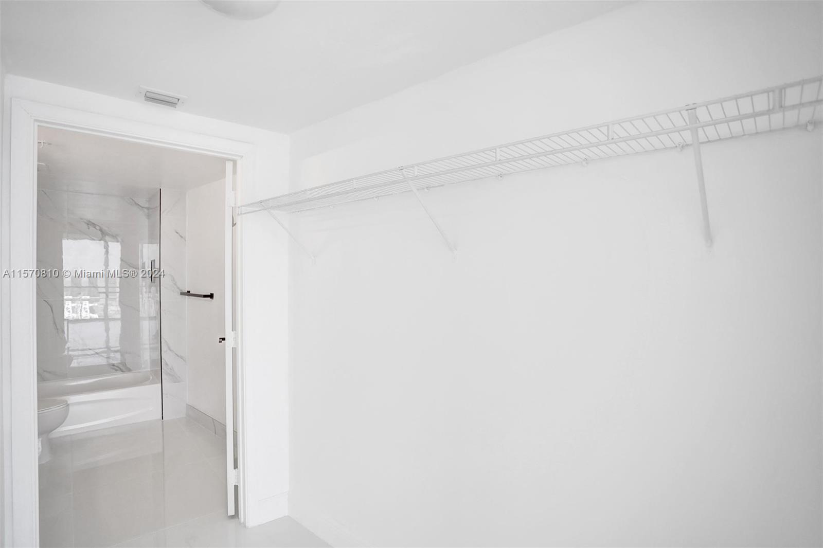 1750 N Bayshore Dr 5214, Miami, Florida 33132, 2 Bedrooms Bedrooms, ,2 BathroomsBathrooms,Residentiallease,For Rent,1750 N Bayshore Dr 5214,A11570810