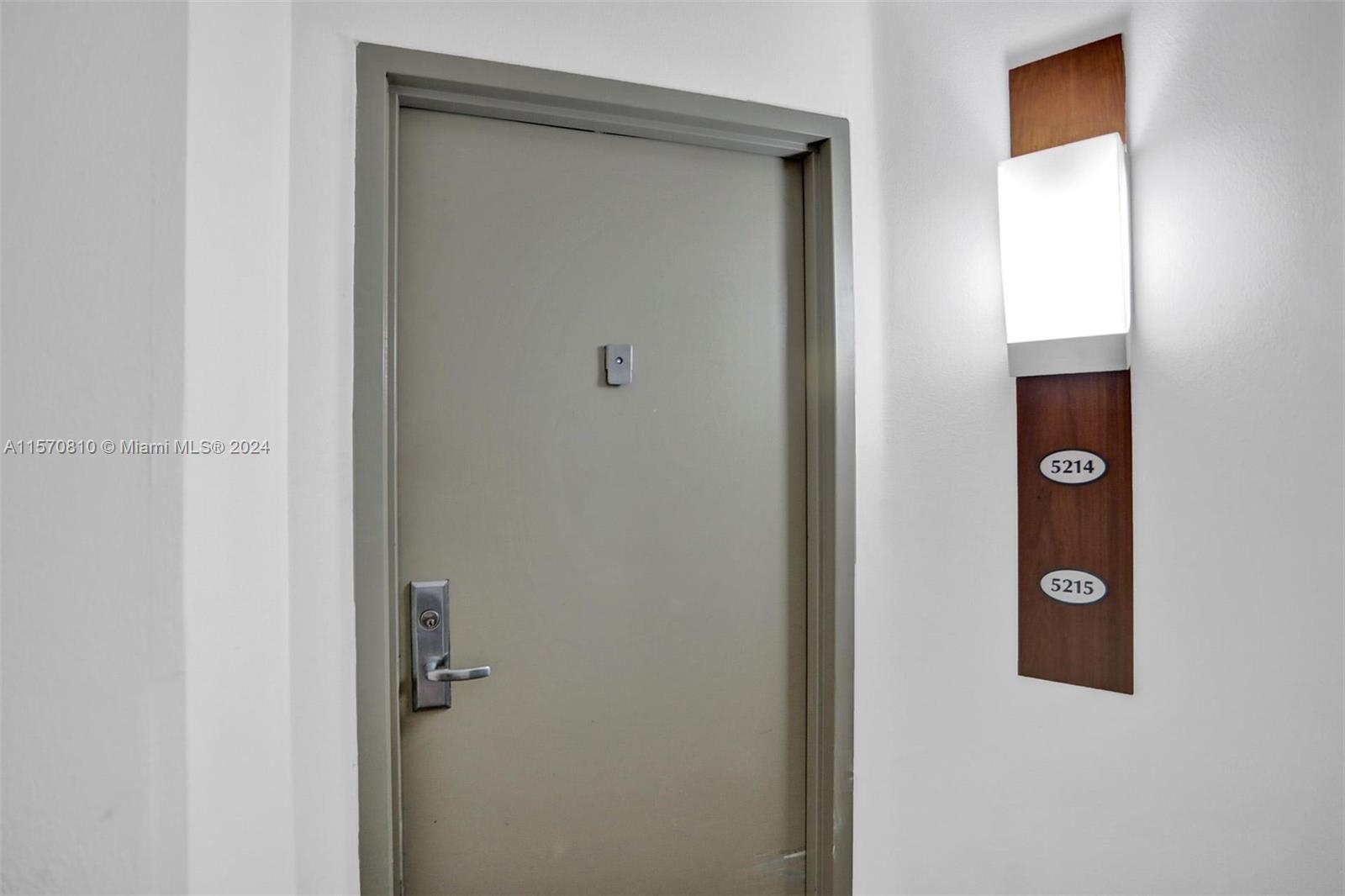 1750 N Bayshore Dr 5214, Miami, Florida 33132, 2 Bedrooms Bedrooms, ,2 BathroomsBathrooms,Residentiallease,For Rent,1750 N Bayshore Dr 5214,A11570810
