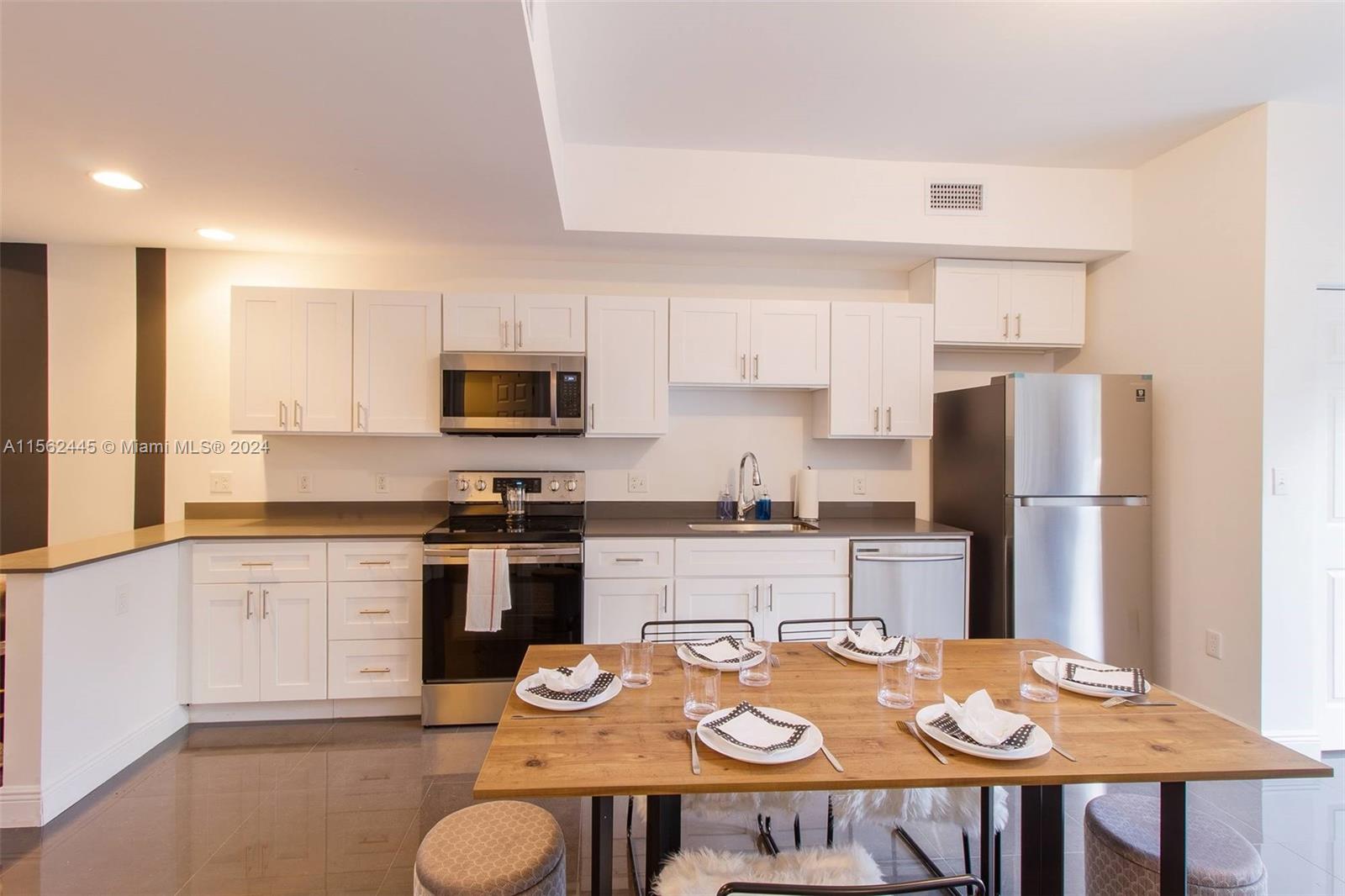 5129 NW 5th Ave, Miami, Florida 33127, 3 Bedrooms Bedrooms, ,2 BathroomsBathrooms,Residentiallease,For Rent,5129 NW 5th Ave,A11562445