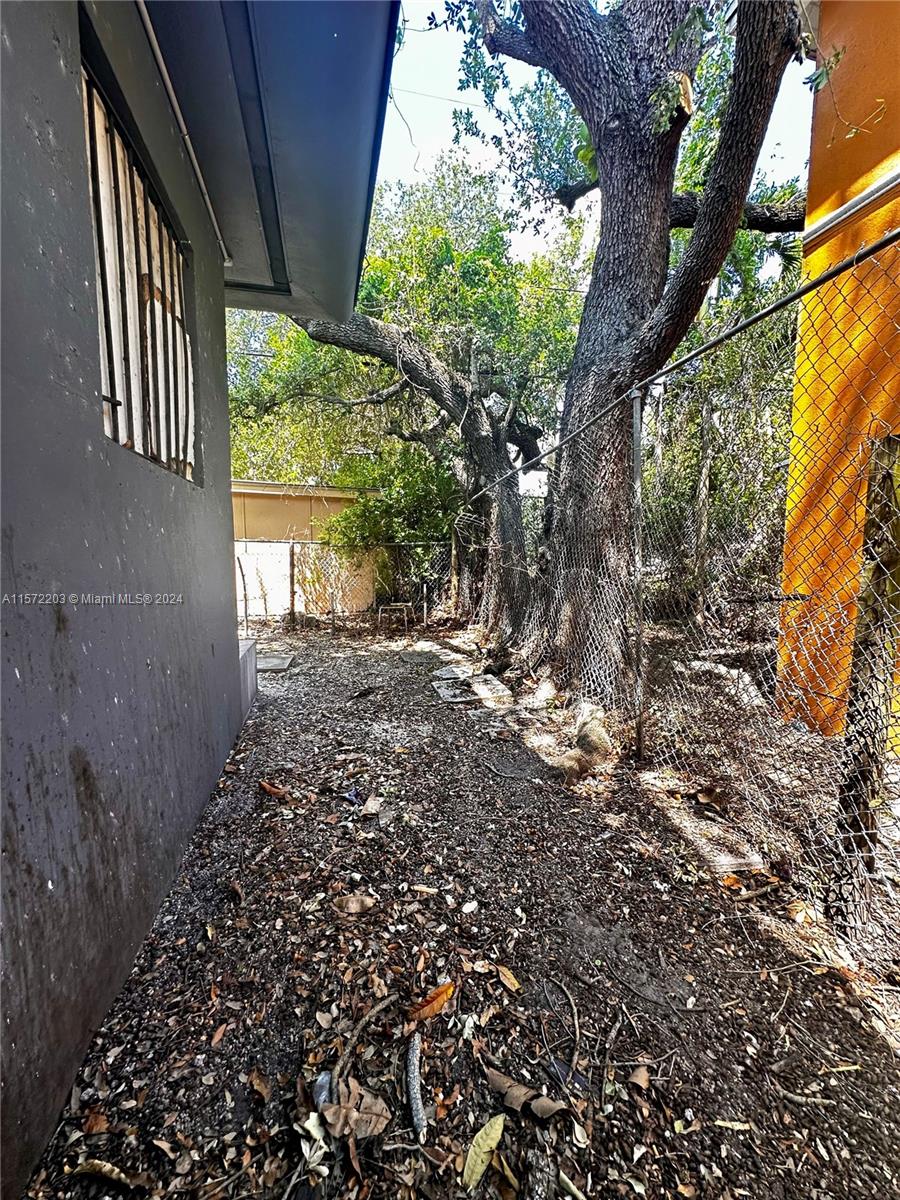 5500 N Miami Ave 8, Miami, Florida 33127, ,1 BathroomBathrooms,Residentiallease,For Rent,5500 N Miami Ave 8,A11572203