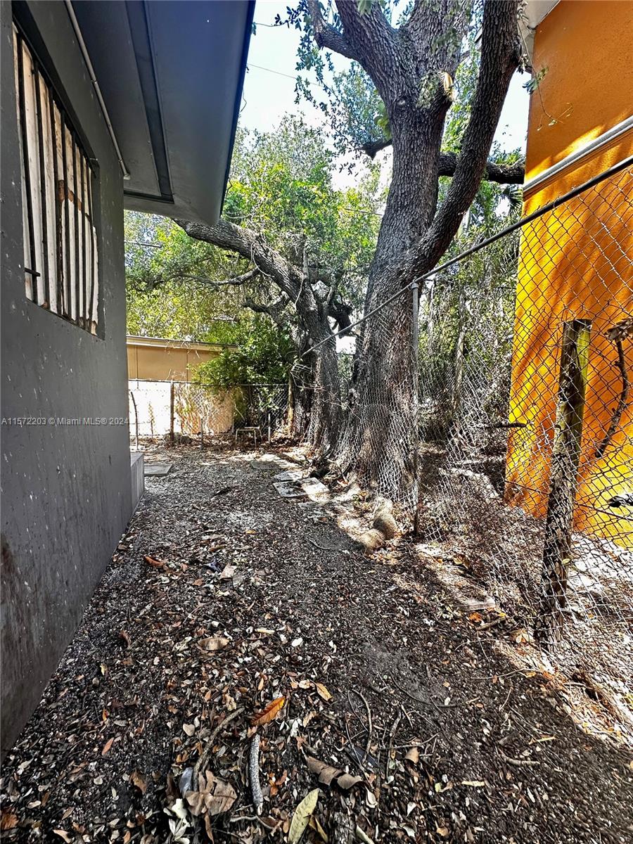 5500 N Miami Ave 8, Miami, Florida 33127, ,1 BathroomBathrooms,Residentiallease,For Rent,5500 N Miami Ave 8,A11572203