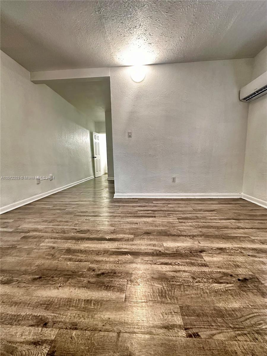 5500 N Miami Ave 8, Miami, Florida 33127, ,1 BathroomBathrooms,Residentiallease,For Rent,5500 N Miami Ave 8,A11572203