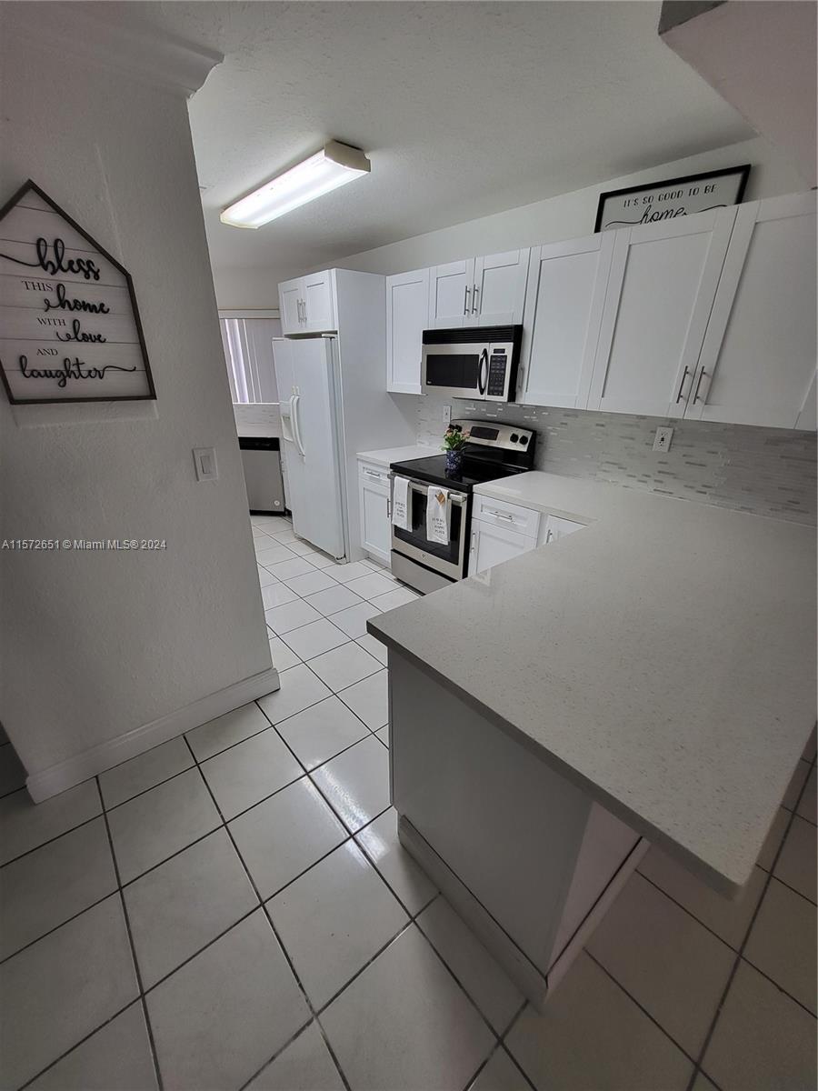 15450 SW 74th Cir Ct 1202, Miami, Florida 33193, 2 Bedrooms Bedrooms, ,2 BathroomsBathrooms,Residentiallease,For Rent,15450 SW 74th Cir Ct 1202,A11572651