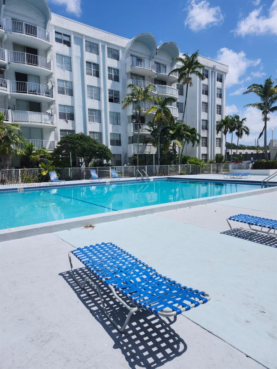492 NW 165th St Rd C512, Miami, Florida 33169, 2 Bedrooms Bedrooms, ,2 BathroomsBathrooms,Residentiallease,For Rent,492 NW 165th St Rd C512,A11572748