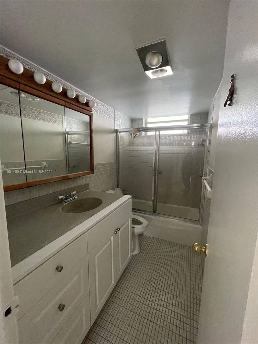 3030 Marcos Dr T604, Aventura, Florida 33160, 2 Bedrooms Bedrooms, ,2 BathroomsBathrooms,Residentiallease,For Rent,3030 Marcos Dr T604,A11561450