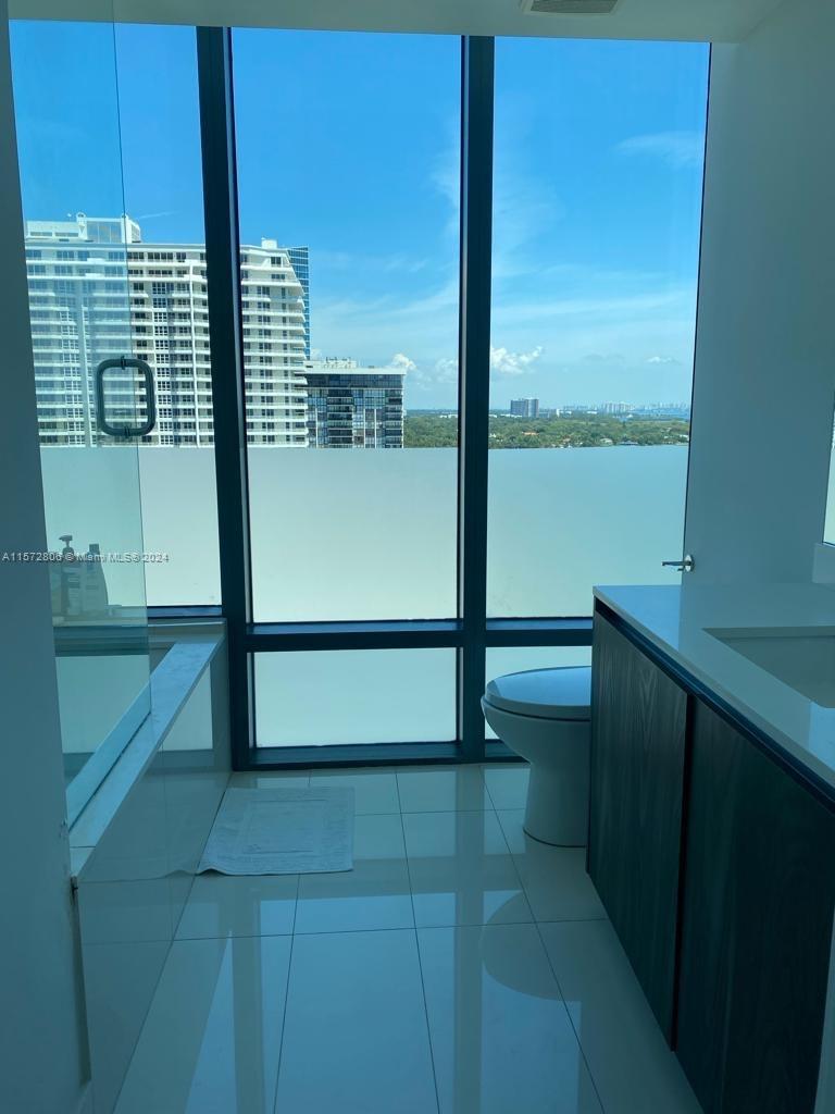 3131 NE 7th Ave 1706, Miami, Florida 33137, 3 Bedrooms Bedrooms, ,3 BathroomsBathrooms,Residentiallease,For Rent,3131 NE 7th Ave 1706,A11572806