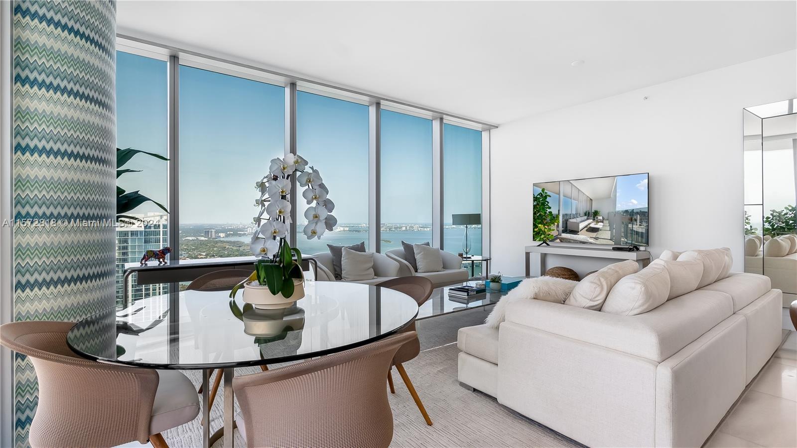 700 NE 26th Ter 5306, Miami, Florida 33137, 2 Bedrooms Bedrooms, ,2 BathroomsBathrooms,Residentiallease,For Rent,700 NE 26th Ter 5306,A11572818