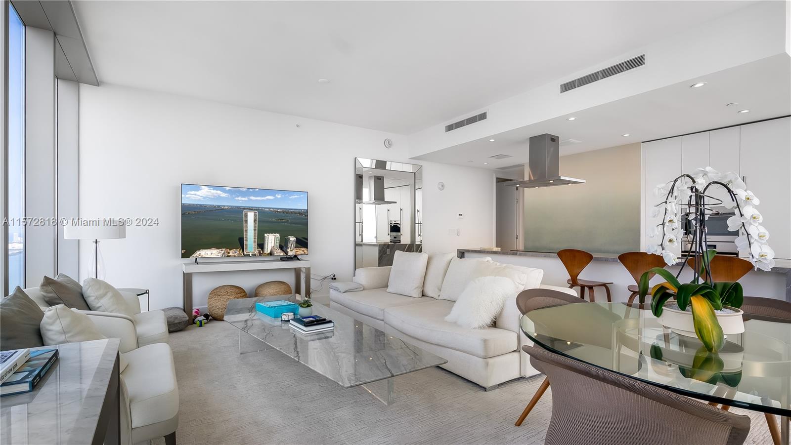 700 NE 26th Ter 5306, Miami, Florida 33137, 2 Bedrooms Bedrooms, ,2 BathroomsBathrooms,Residentiallease,For Rent,700 NE 26th Ter 5306,A11572818