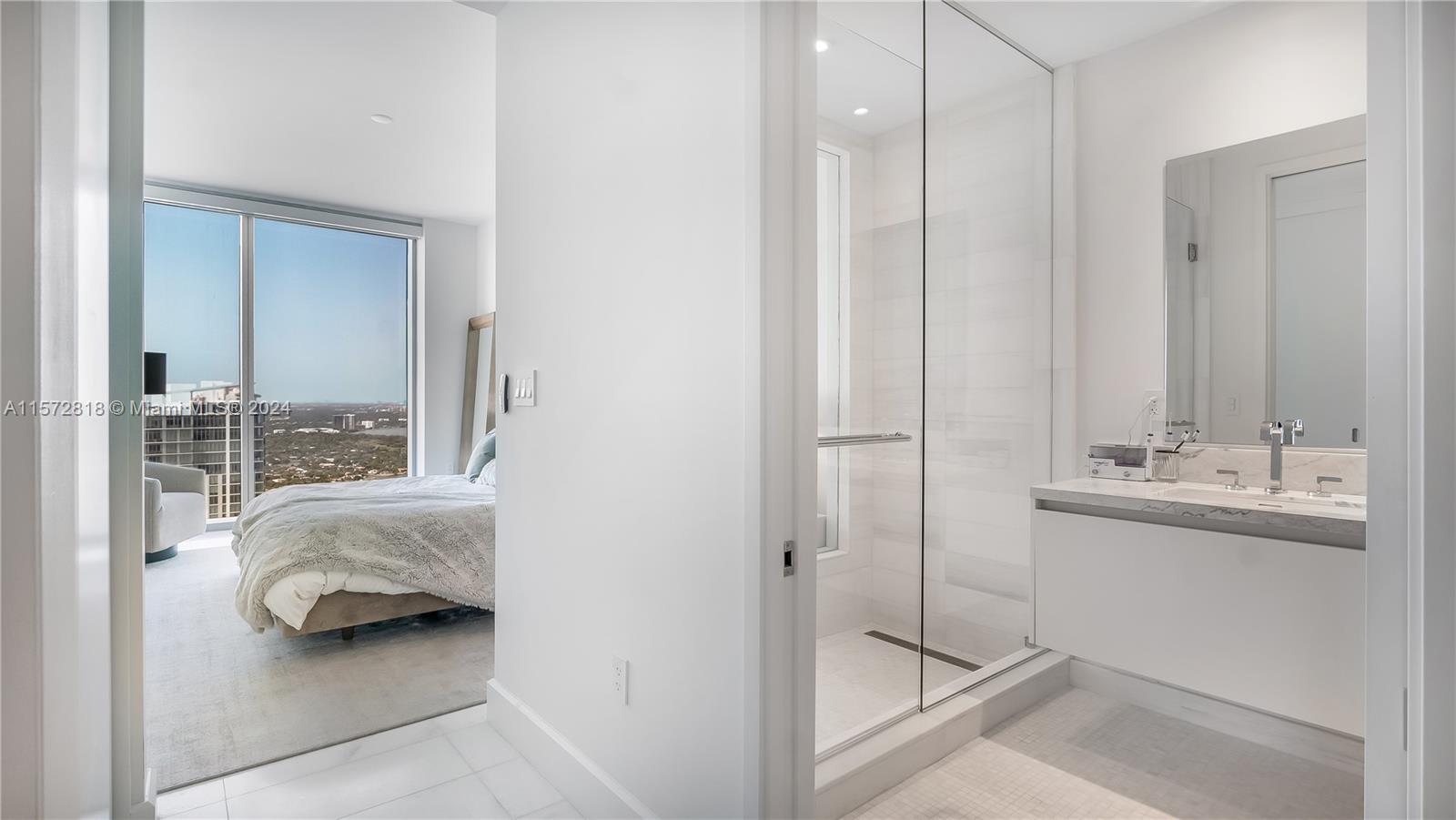 700 NE 26th Ter 5306, Miami, Florida 33137, 2 Bedrooms Bedrooms, ,2 BathroomsBathrooms,Residentiallease,For Rent,700 NE 26th Ter 5306,A11572818