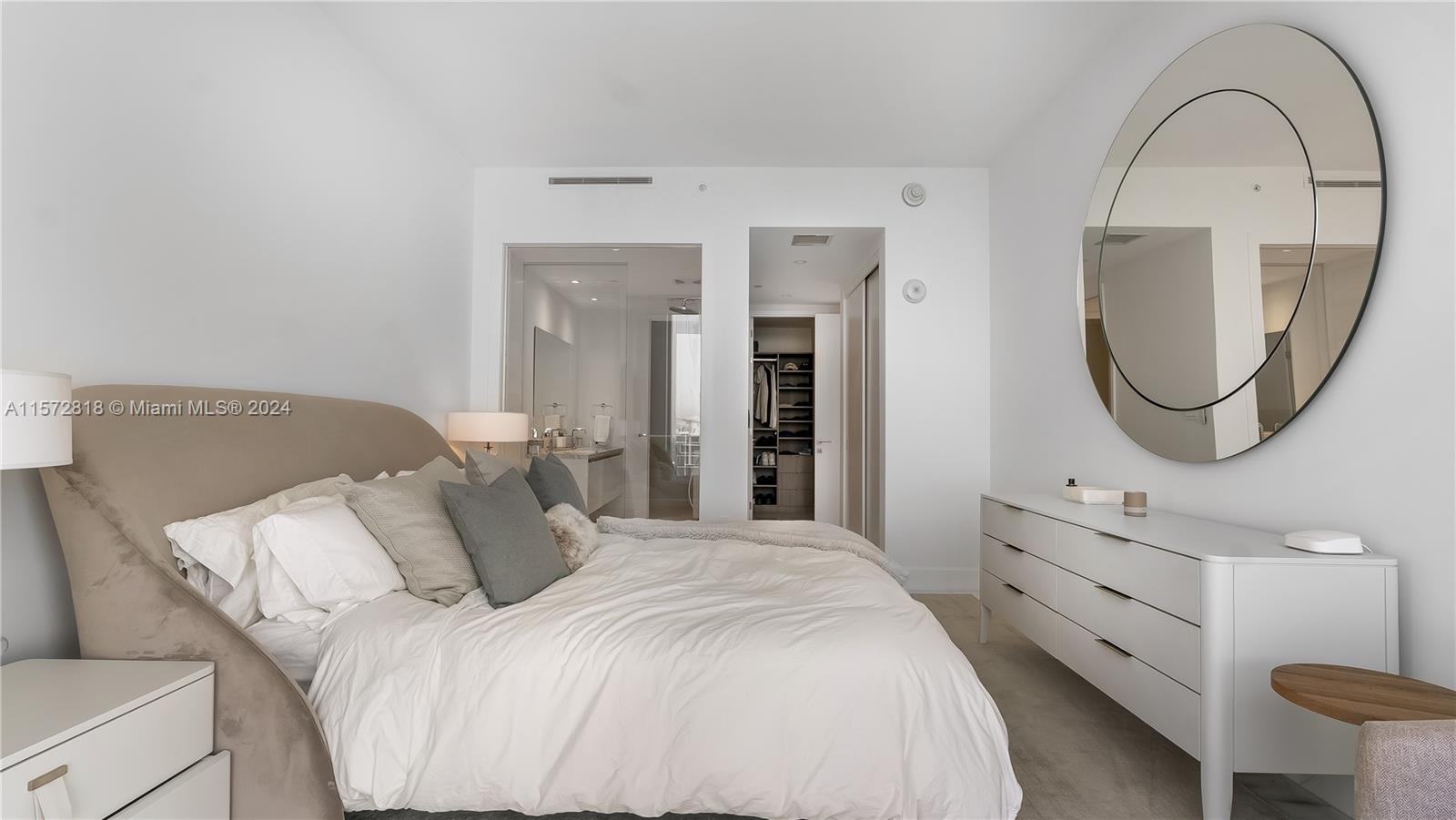 700 NE 26th Ter 5306, Miami, Florida 33137, 2 Bedrooms Bedrooms, ,2 BathroomsBathrooms,Residentiallease,For Rent,700 NE 26th Ter 5306,A11572818