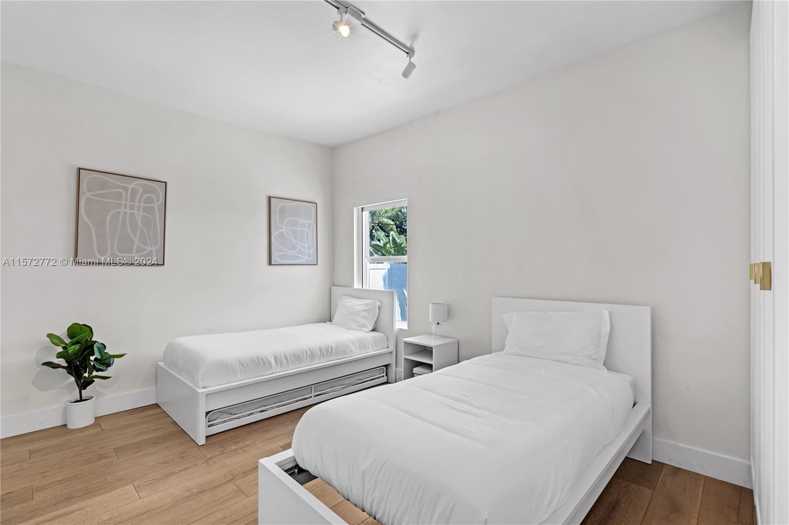 67 NE 50th St, Miami, Florida 33137, 3 Bedrooms Bedrooms, ,2 BathroomsBathrooms,Residentiallease,For Rent,67 NE 50th St,A11572772