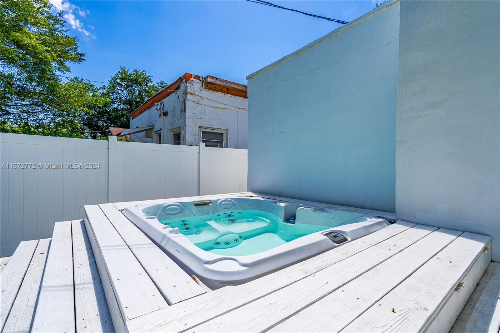 67 NE 50th St, Miami, Florida 33137, 3 Bedrooms Bedrooms, ,2 BathroomsBathrooms,Residentiallease,For Rent,67 NE 50th St,A11572772
