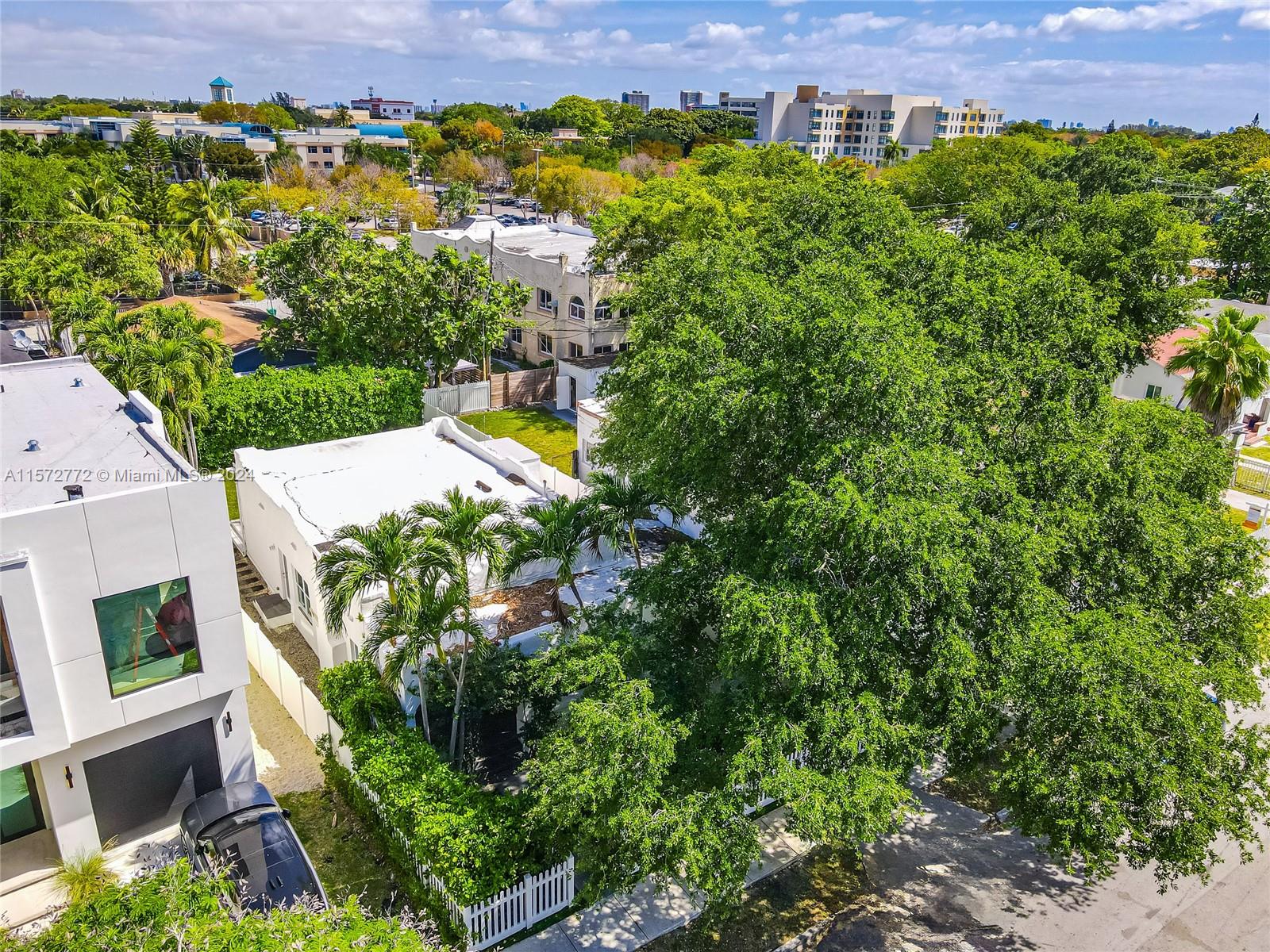 67 NE 50th St, Miami, Florida 33137, 3 Bedrooms Bedrooms, ,2 BathroomsBathrooms,Residentiallease,For Rent,67 NE 50th St,A11572772