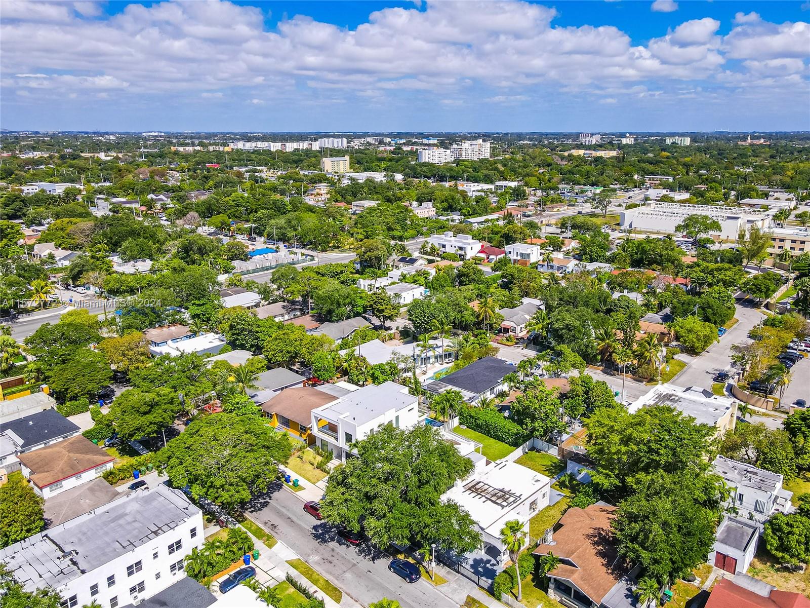 67 NE 50th St, Miami, Florida 33137, 3 Bedrooms Bedrooms, ,2 BathroomsBathrooms,Residentiallease,For Rent,67 NE 50th St,A11572772