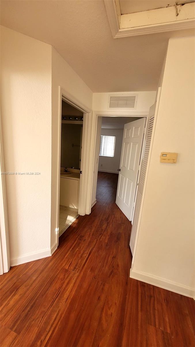 7375 NW 173rd Dr 52, Hialeah, Florida 33015, 3 Bedrooms Bedrooms, ,2 BathroomsBathrooms,Residentiallease,For Rent,7375 NW 173rd Dr 52,A11572839