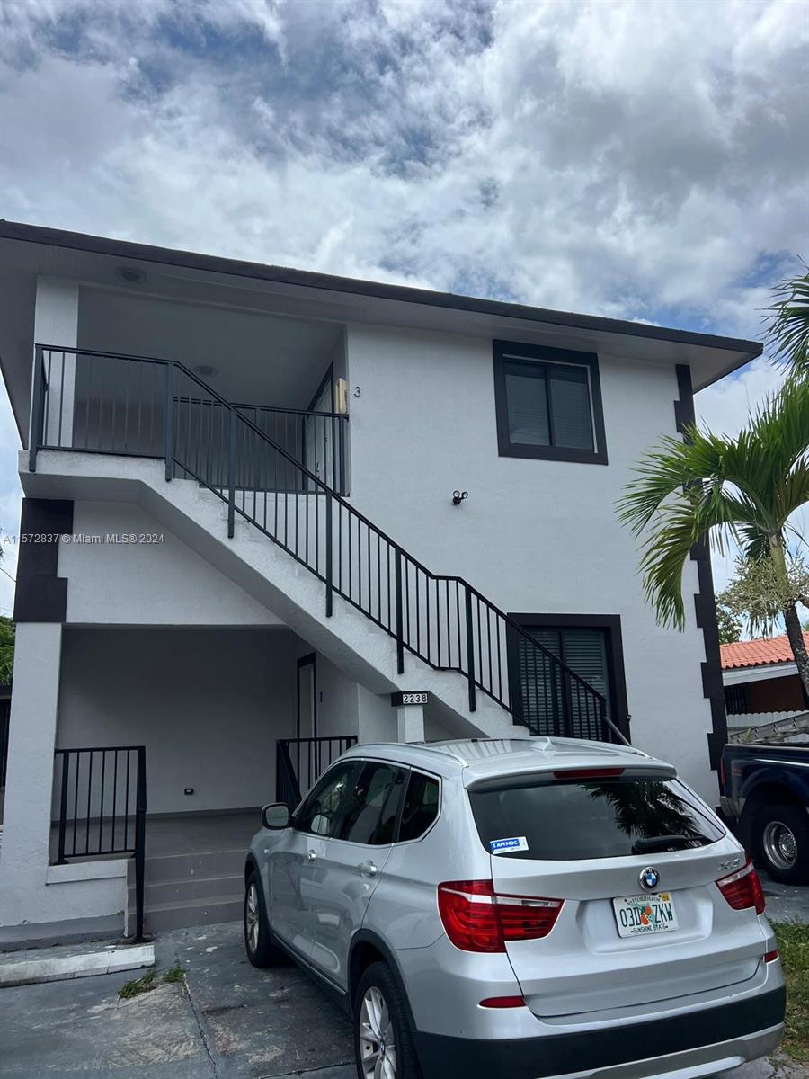 2238 NW 5th St 1, Miami, Florida 33125, 2 Bedrooms Bedrooms, ,1 BathroomBathrooms,Residentiallease,For Rent,2238 NW 5th St 1,A11572837